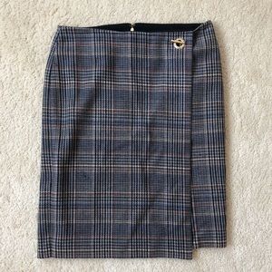 Calvin Klein Plaid Print Skirt - Size 2P